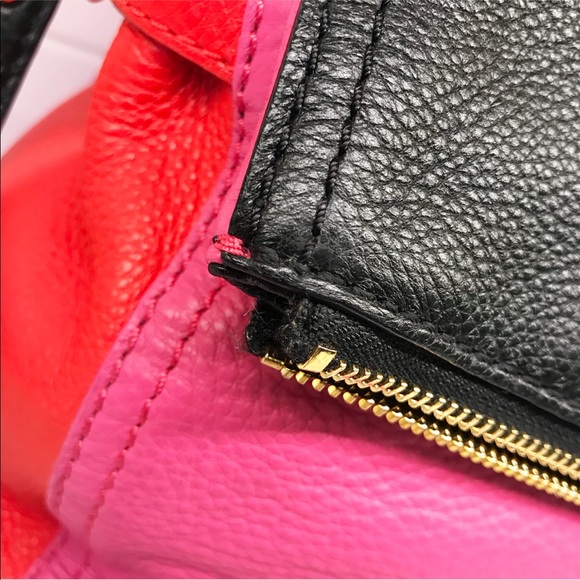 kate spade Handbags - ⛔️SALE⛔️ NWOT Tri-Color Kate Spade Cobble Hill Lil’ Minka Bag